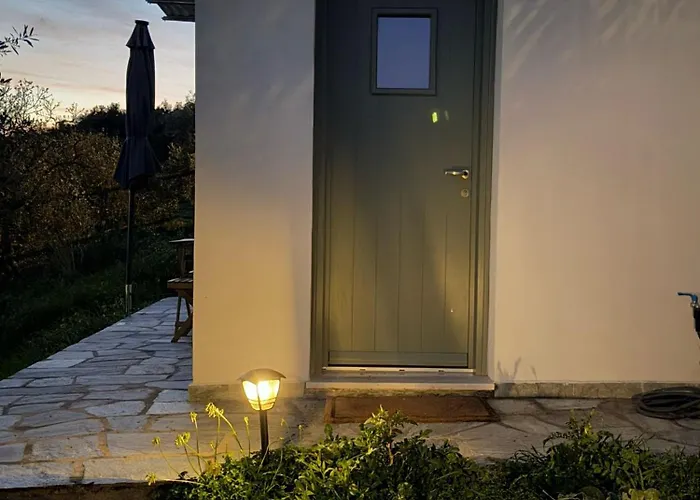 Admonis - In The Olive Grove Appartement